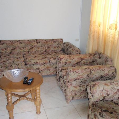 Buccoo Memories Cottage And Apartments מראה חיצוני תמונה